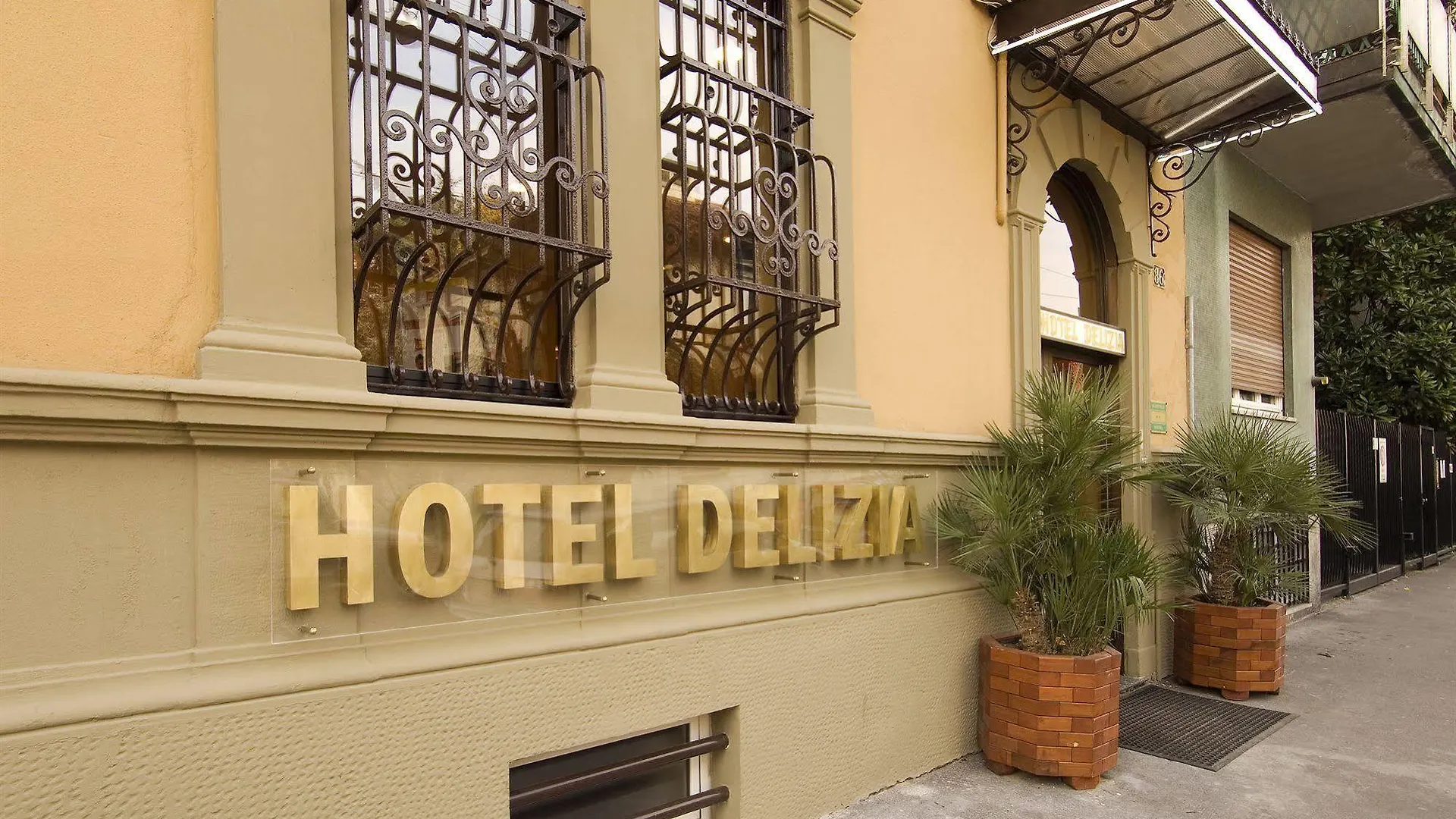 Hotel Delizia Milan 2*,  Italy